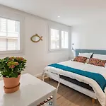 Comfortable Apt Located On The Old Port